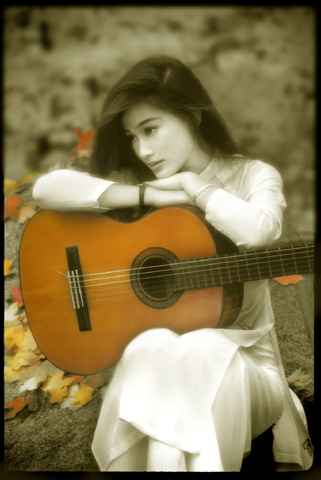 guitar.jpg (50918 bytes)