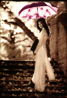 umbrella.jpg (48815 bytes)